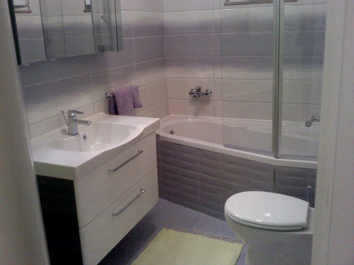 Apartments Marcic Бол Екстериор снимка